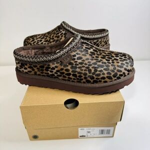 Ugg leopard print shoes